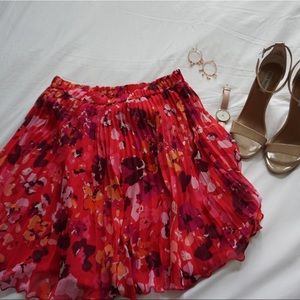 Express Floral Pleated Skirt